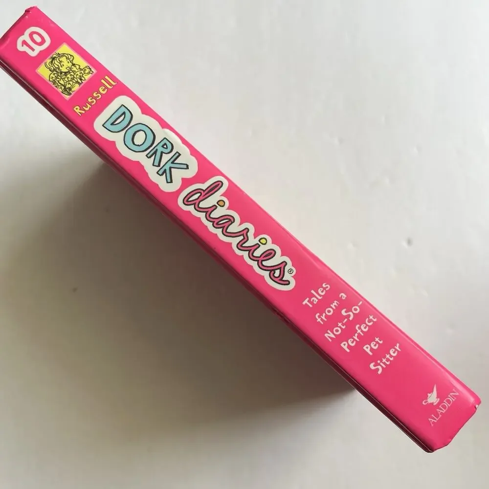 Dork Diaries 10 Tales from a Not So Perfect Pet Sitter Rachel Renee Russell HC